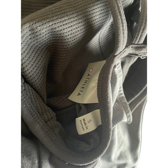 Women’s ATHLETA Size S Gray Black Hidden Agenda Strappy Tank Top Shirt Small Bra - Picture 8 of 9